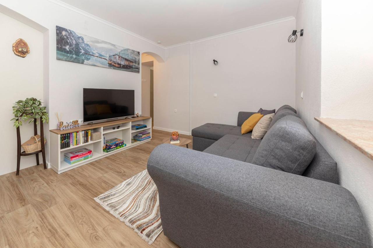 Apartments Ribnica ボーヒニ エクステリア 写真